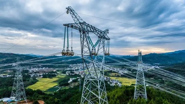 綠色動能促“雙碳”!廣東電網：預計2025年將基本建成28個新型電力系統(tǒng)示范區(qū)