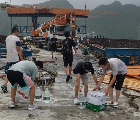 【防汛救災(zāi) 央企行動】應(yīng)對京津冀暴雨 兵器工業(yè)集團積極行動防汛救災(zāi)