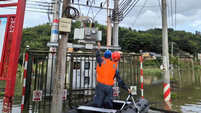 廣東梅州已有超10萬(wàn)戶受影響用戶恢復(fù)正常供電